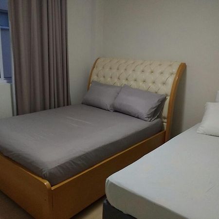 Edificio Piezzo De Mare Apartman Meia Praia Kültér fotó